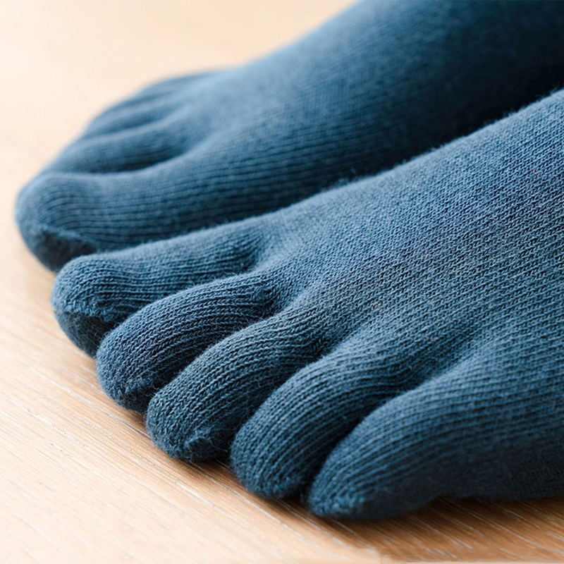 ถุงเท้าซิลิโคนกันลื่นสำหรับผู้ - Pilates Yoga Grip Socks บทวิจารณ์และราคา